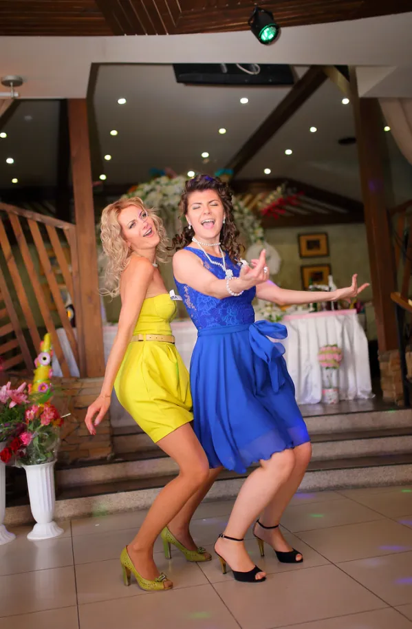 Girls dancing on wedding