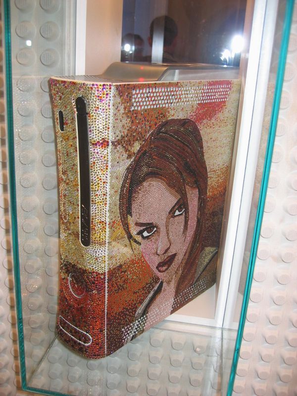 Xbox 360 Case Mod - mosaic Tomb Raider Legend case