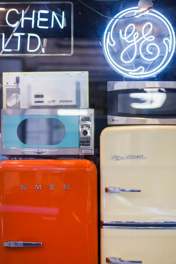 Smeg... Reminds me of Red Dwarf