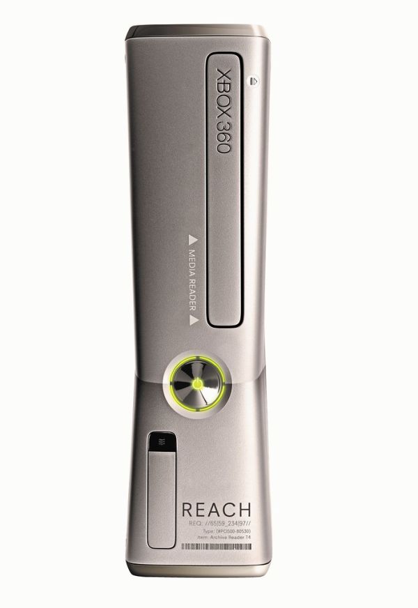 Xbox 360 Limited Edition “Halo Reach Straigh on