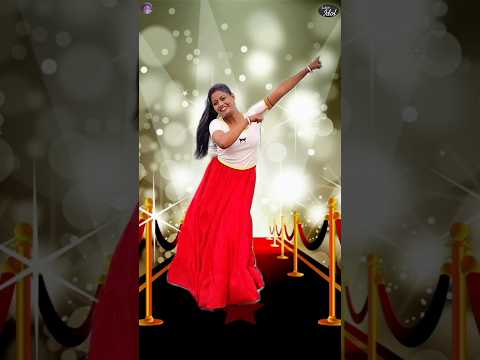Saree Chamakdar" 🔥 | #Shorts #Trending #Dance