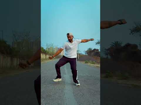 Delhi Se Manali Dance 🔥 Ladka Tera Diwana | Badshah x Sirazee x Manju Nautiyal | #shorts #dance